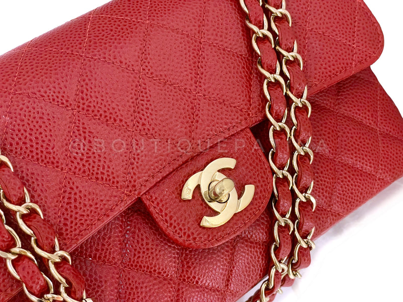 Chanel 2000 Vintage Red Caviar Flap Bag 24k GHW – Boutique Patina