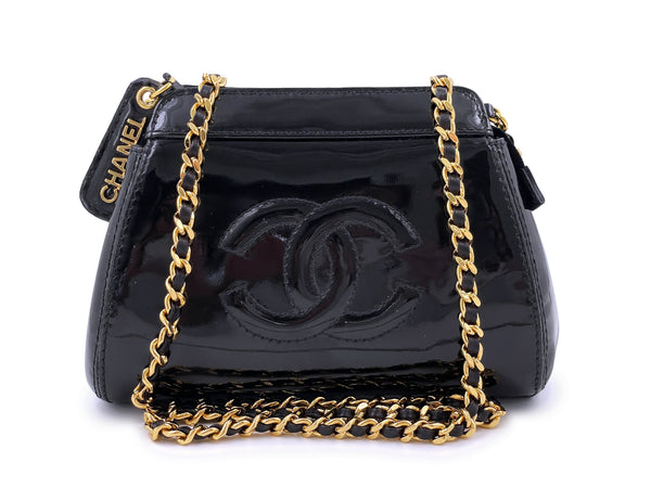 Chanel 1997 Vintage Black Patent Mini Crossbody Zip Pouch Bag 24k GHW