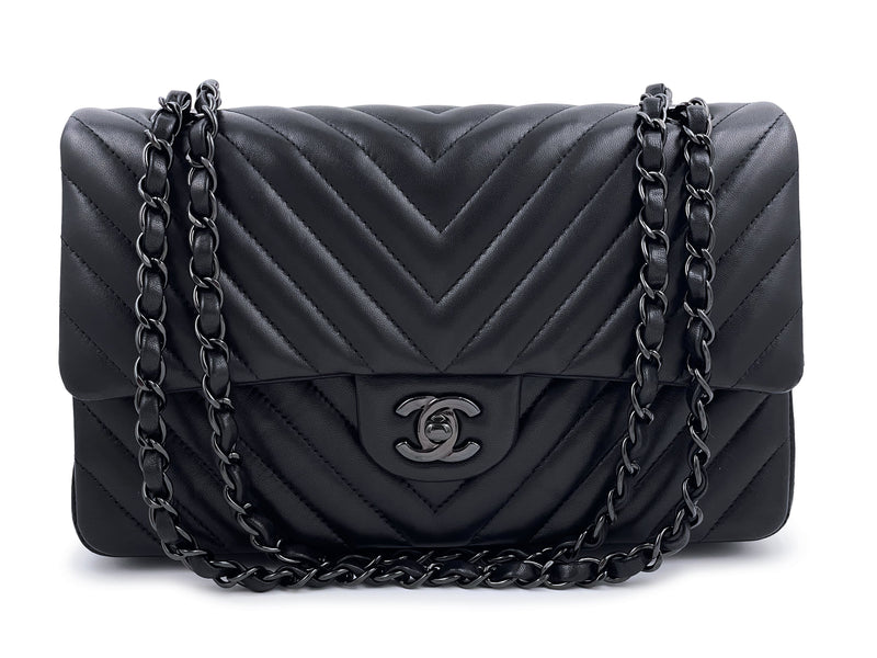 Pristine Chanel So Black Chevron Medium Classic Double Flap Bag