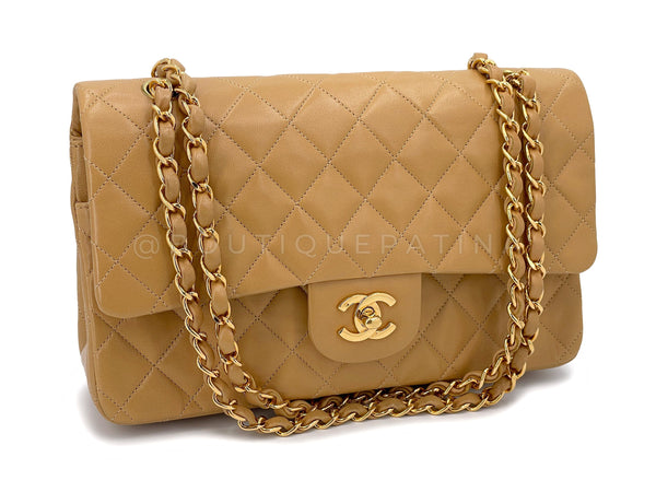Pristine Chanel 1997 Vintage Caramel Beige Medium Classic Double Flap Bag 24k GHW Lambskin