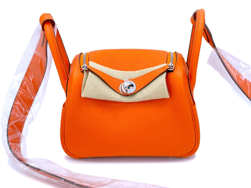 NIB Hermès Feu Orange Clemence Mini Lindy Shoulder Bag PHW