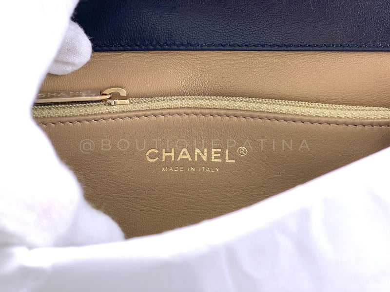 Chanel Medium Chic Pearls Flap Bag - Neutrals Crossbody Bags, Handbags -  CHA923927