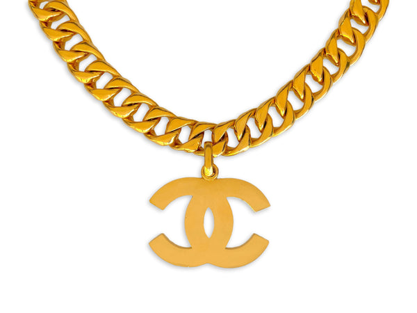 Authentic Vintage Chanel Gold 93P CC Logo Chain Belt Box RARE