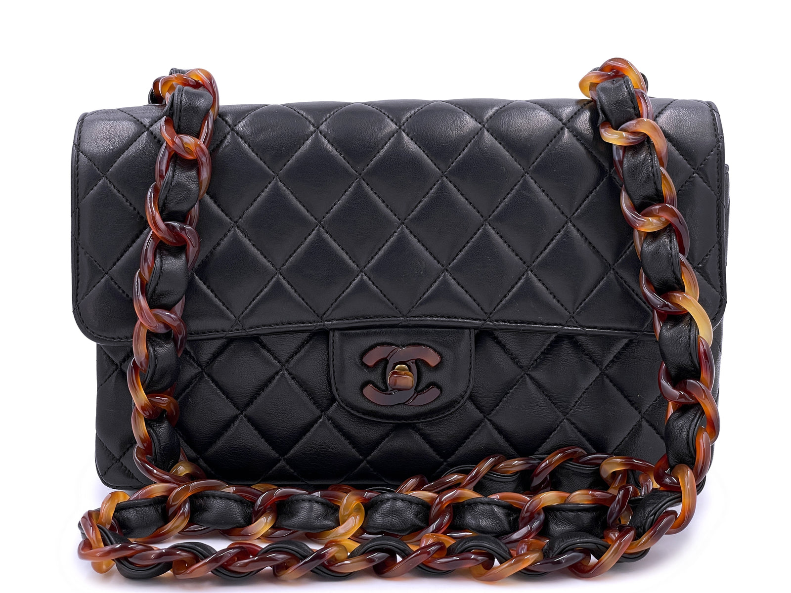 CHANEL ヴィンテージバッグ Vintage Chanel XL Maxi Classic Flap Bag Black Lambskin Gold Hardware
