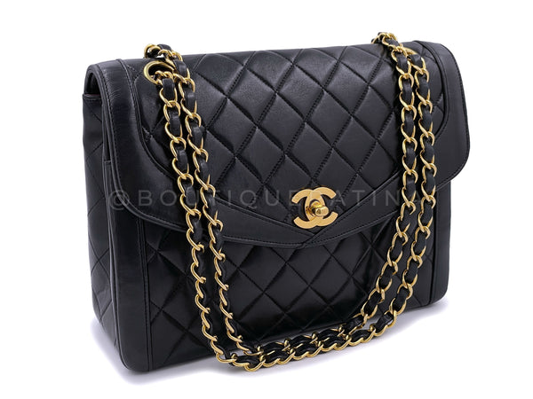 Chanel 1991 Vintage Black Curved Quilted Flap Bag 24k GHW