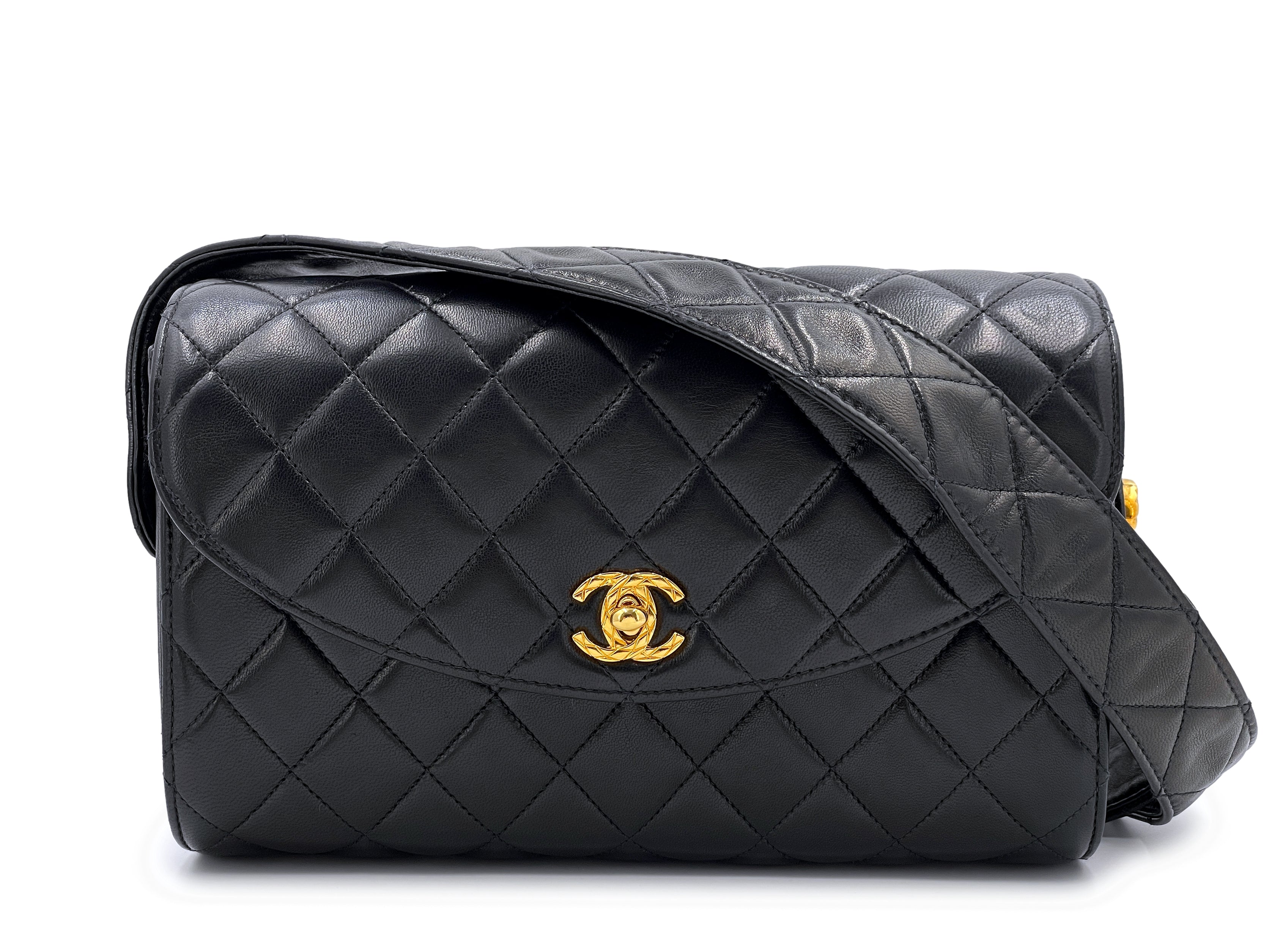 Chanel 1994 Vintage Beige Small Classic Double Flap Bag 24k GHW – Boutique  Patina