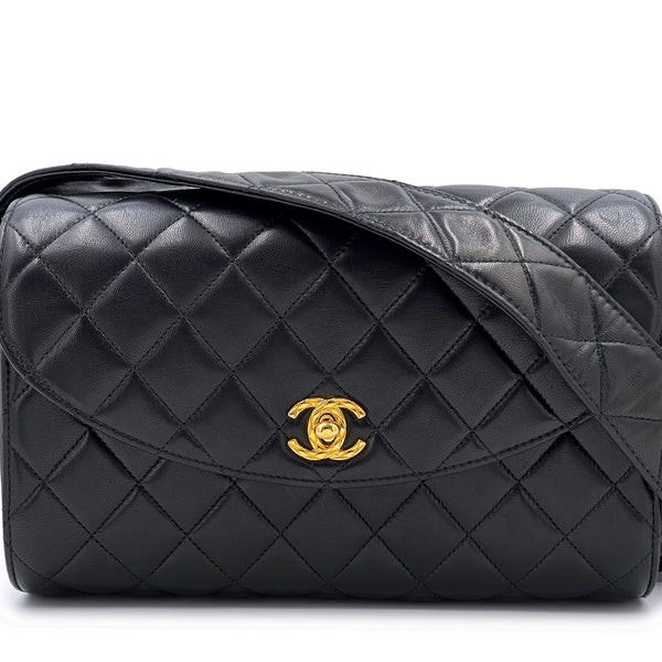 2011 Chanel Black Shiny Alligator Leather Jumbo Classic Double Flap Bag at  1stDibs