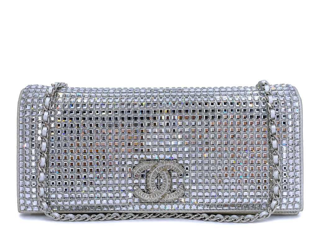 Limited Chanel 15C Paris-Dubai Strass Crystals EW Clutch Flap Bag –  Boutique Patina