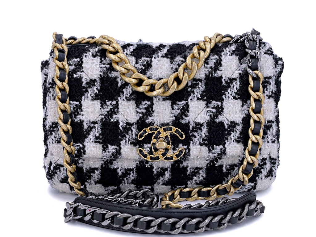 Chanel 19 Small Medium Houndstooth Tweed Flap Bag – Boutique Patina