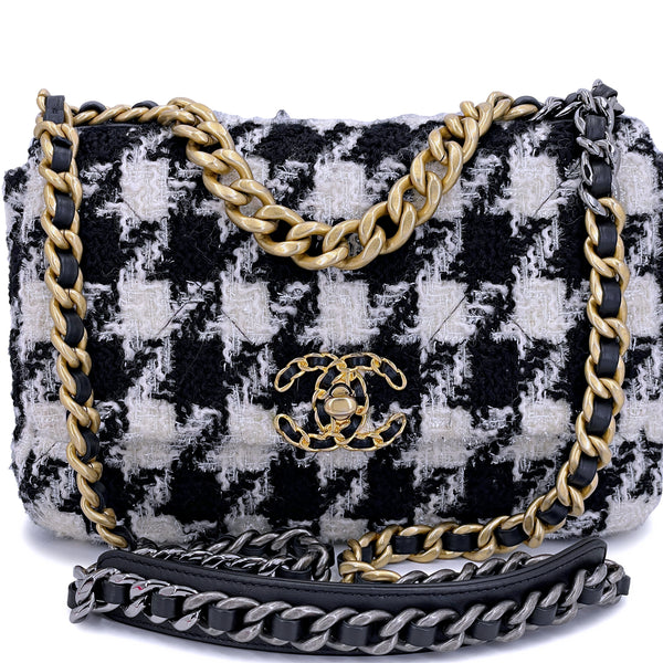 Chanel 19 Small Medium Houndstooth Tweed Flap Bag – Boutique Patina