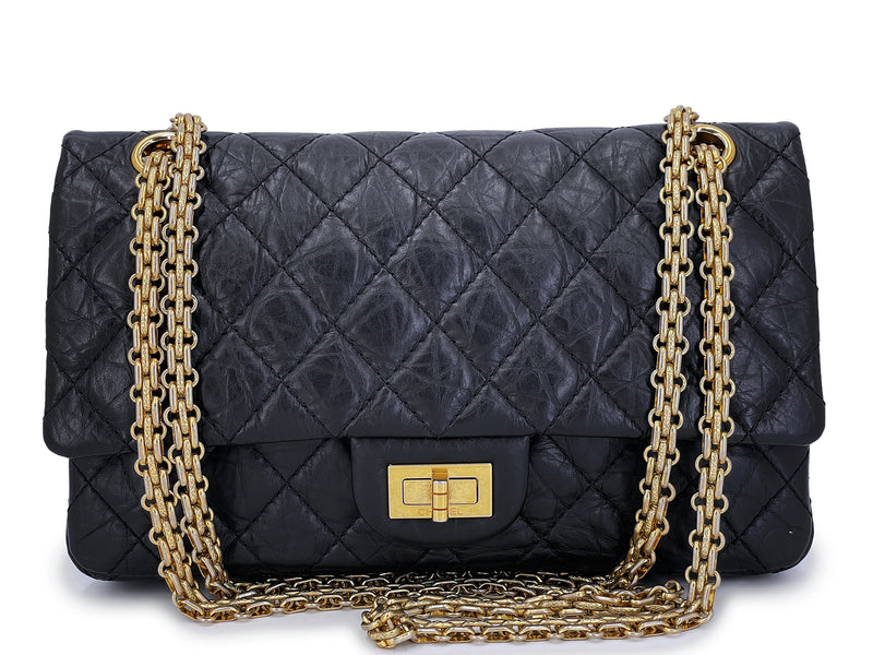 Chanel 225 Reissue Double Flap Bag in Black Distressed Calfskin and  Antiqued Gold Hardware - SOLD