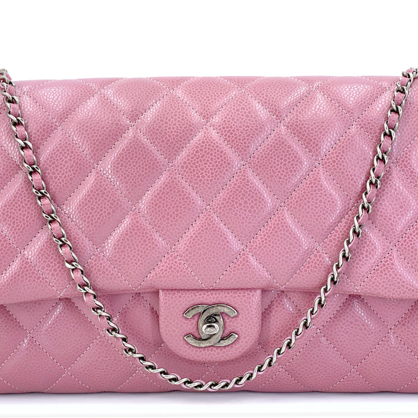 Chanel Mauve Pink-Violet Caviar Classic Timeless Clutch Flap w