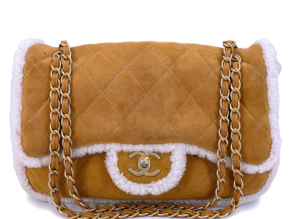 Chanel 2018 Coco Neige Jumbo Camel Caramel Suede Shearling Flap