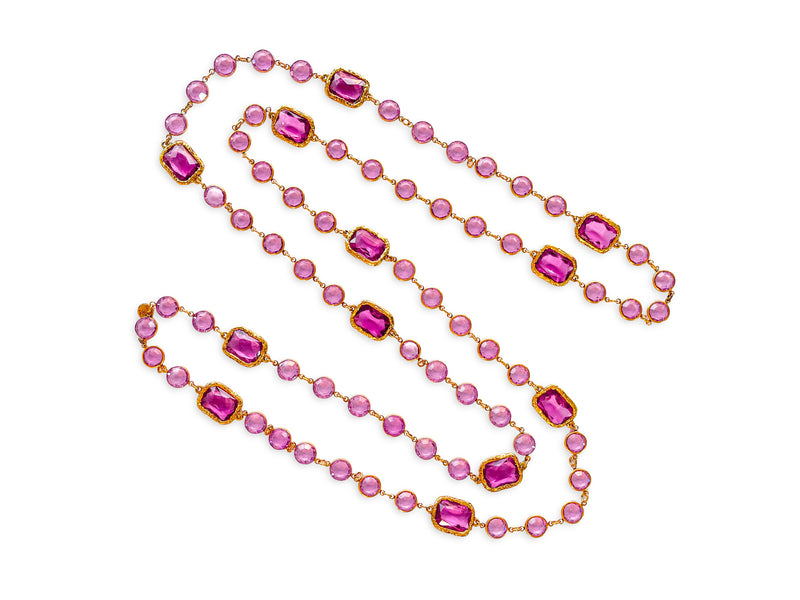 Chanel 1981 Vintage Rose Pink Crystal Chicklet Sautoir Station Strand Necklace